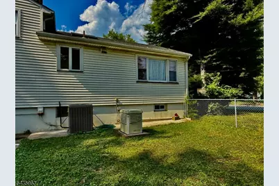 65 Wabeno Ave, Springfield, NJ 07081 - Photo 8