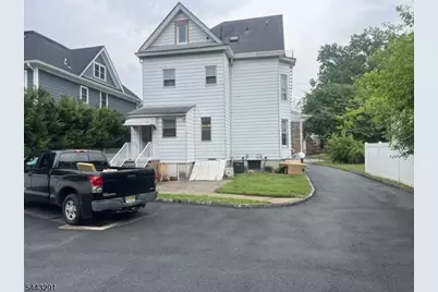 210 Walnut Ave, Cranford Township, NJ 07016 - Photo 2