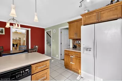 30 Hamilton Ln, Plainsboro Township, NJ 08536 - Photo 10