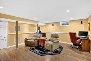 30 Hamilton Ln, Plainsboro Township, NJ 08536 - Photo 26