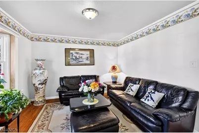 30 Hamilton Ln, Plainsboro Township, NJ 08536 - Photo 6