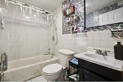 237 Sherwood Ave, Paterson, NJ 07502 - Photo 14