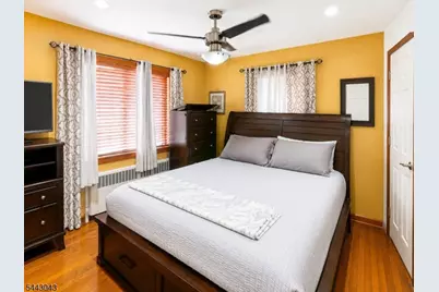 237 Sherwood Ave, Paterson, NJ 07502 - Photo 6
