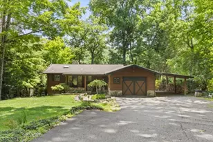 904 East End Rd, Stillwater, NJ 07860 - Photo 2