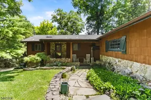 904 East End Rd, Stillwater, NJ 07860 - Photo 4