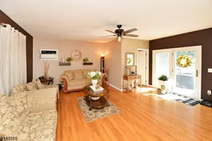 71 Ringwood Ave, Pompton Lakes, NJ 07442 - Photo 4