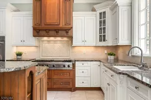7 Cobblefield Rd, Mendham Township, NJ 07945 - Photo 12