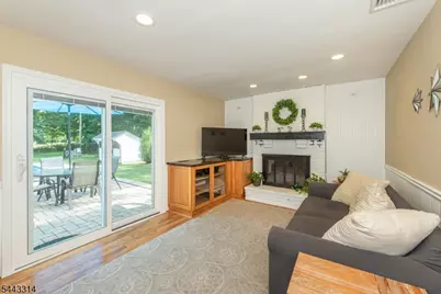 37 Camelot Dr, Mount Olive, NJ 07828 - Photo 18