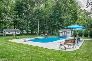 37 Camelot Dr, Mount Olive, NJ 07828 - Photo 4