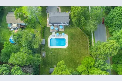 37 Camelot Dr, Mount Olive, NJ 07828 - Photo 38