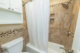 37 Camelot Dr, Mount Olive, NJ 07828 - Photo 22