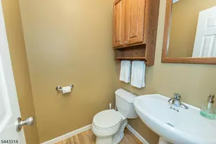 37 Camelot Dr, Mount Olive, NJ 07828 - Photo 32