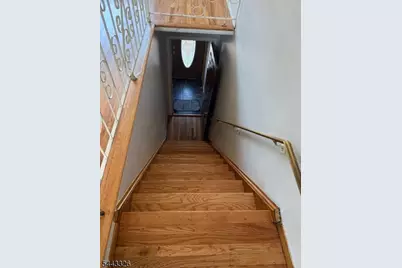 17 Daka Ct, Bloomfield, NJ 07003 - Photo 12