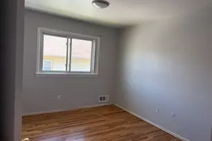17 Daka Ct, Bloomfield, NJ 07003 - Photo 4