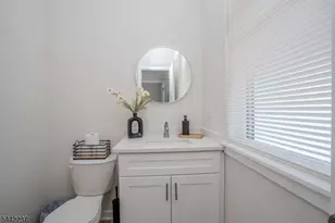 20 Lincoln Ave Erl, Gloucester Township, NJ 08081 - Photo 10