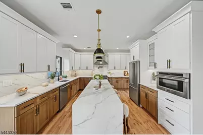 10 Shawnee Rd, Cranford Township, NJ 07016 - Photo 18