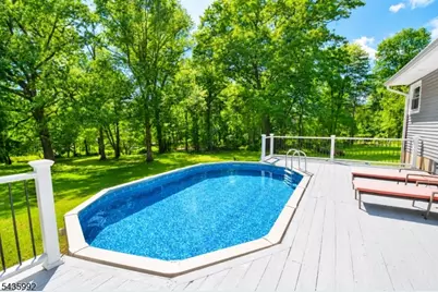 567 Foothill Rd, Bridgewater, NJ 08807 - Photo 2