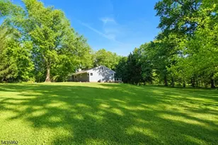 567 Foothill Rd, Bridgewater, NJ 08807 - Photo 4