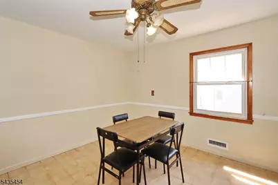 126 N 20th St, Kenilworth, NJ 07033 - Photo 4
