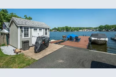 33 S Lakeside Ave, Jefferson Township, NJ 07849 - Photo 22