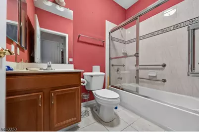 14 Daulton Dr, Franklin Township, NJ 08873 - Photo 6