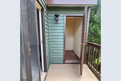18 Ridgedale Dr, Clinton Township, NJ 08801 - Photo 20