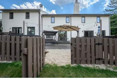 18 Holly Ct, Raritan Township, NJ 08822 - Photo 38