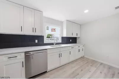 551 Schuyler Ave #2, North Arlington, NJ 07031 - Photo 6