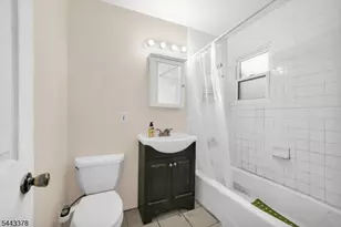 191 Fayette Ave, Wayne, NJ 07470 - Photo 14