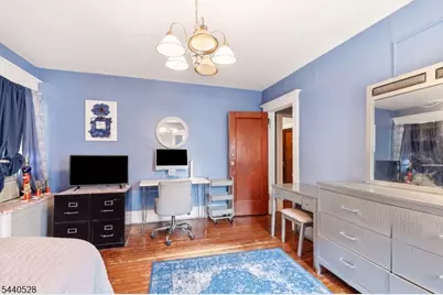 569 Berkeley Ave, Orange, NJ 07050 - Photo 28