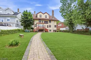 569 Berkeley Ave, Orange, NJ 07050 - Photo 42
