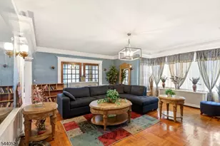 569 Berkeley Ave, Orange, NJ 07050 - Photo 14