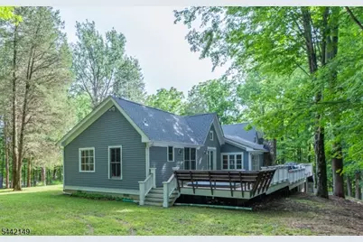 901 Evergreen Ln, Stillwater, NJ 07860 - Photo 6