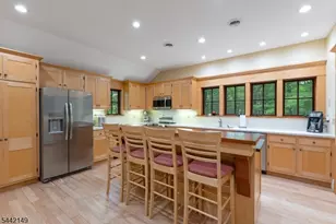 901 Evergreen Ln, Stillwater, NJ 07860 - Photo 10