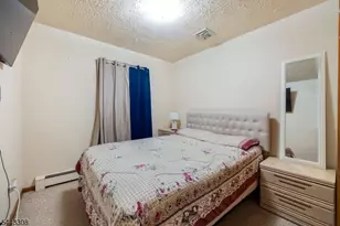 102 Dewey Ave, Totowa, NJ 07512 - Photo 8