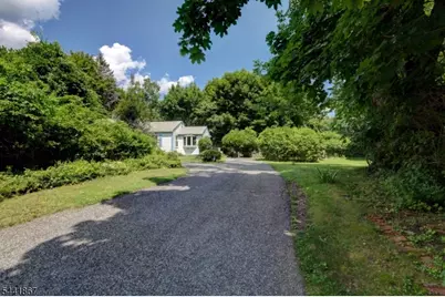 1 Welch Rd, Ringwood, NJ 07456 - Photo 4