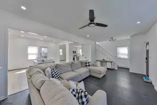 205 Pennsylvania Ave, Pohatcong Township, NJ 08865 - Photo 20
