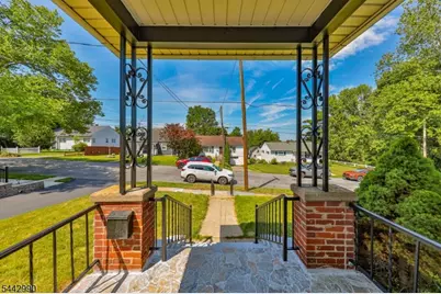 205 Pennsylvania Ave, Pohatcong Township, NJ 08865 - Photo 6