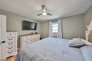 205 Pennsylvania Ave, Pohatcong Township, NJ 08865 - Photo 28