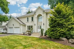 54 Church Ln, Wayne, NJ 07470 - Photo 2