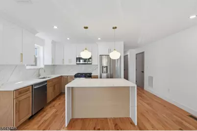 130 N 17th St, East Orange, NJ 07017 - Photo 10