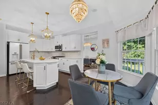 722 County Rd 579, Raritan Township, NJ 08822 - Photo 12