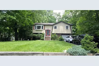 17 Penn State Trl, Hopatcong, NJ 07843 - Photo 1