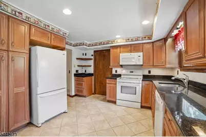 28 Nye Ave, Hanover Township, NJ 07981 - Photo 12