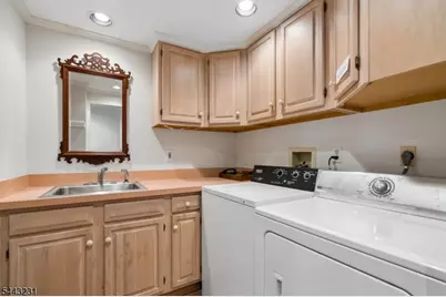 638 Mountain Ave, Berkeley Heights Township, NJ 07922 - Photo 18