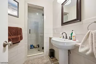 52 Elm St, Morristown, NJ 07960 - Photo 18