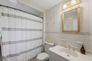 198 Cornell Ave, Rahway, NJ 07065 - Photo 24