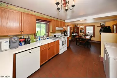 919 Wall St, Stillwater, NJ 07860 - Photo 4