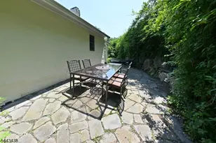 919 Wall St, Stillwater, NJ 07860 - Photo 18