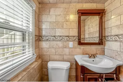 701 Denninger Rd, North Plainfield, NJ 07063 - Photo 16